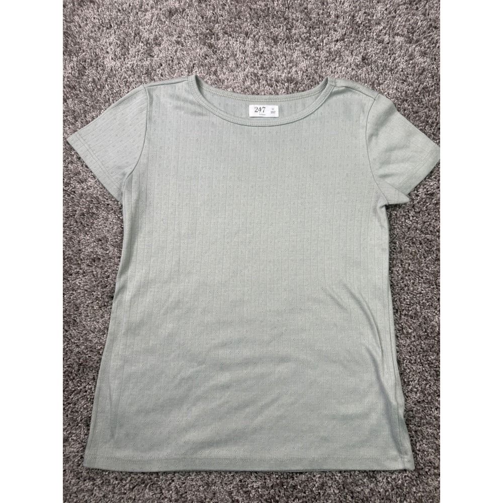 24/7 by Maurices Women Size M Sage Green Pointelle Knit Short Sleeve Top T-Shirt